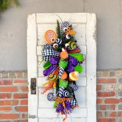Liberty Floral Black and White Twirl Ball Spray