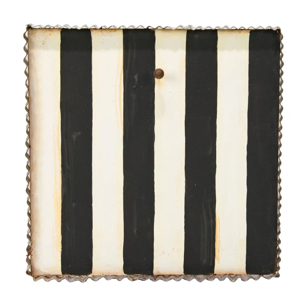 The Round Top Collection Black & White Display Board