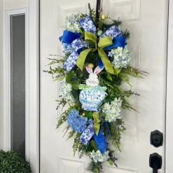 Miss Cayce's Chinoiserie Enchanted Easter Teardrop