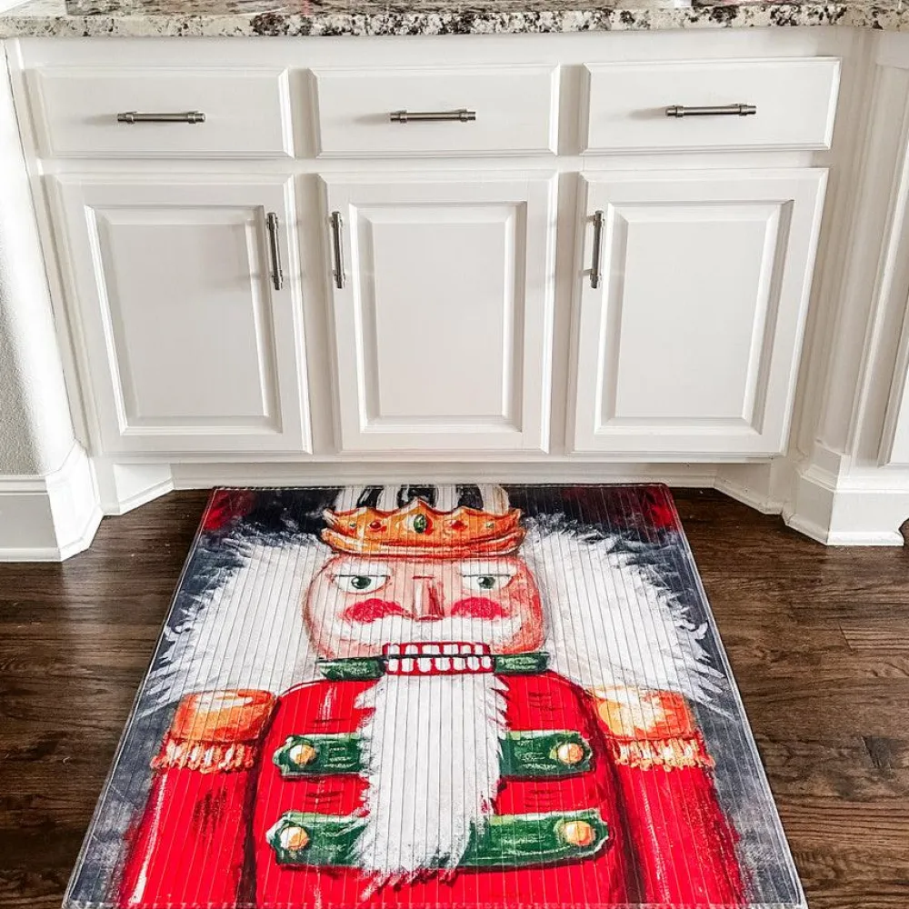 The Round Top Collection Elegant Nutcracker Mat