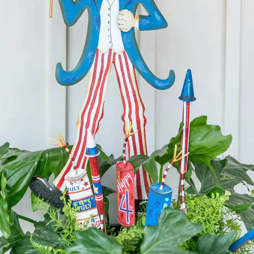 The Round Top Collection Fourth of July Frenzy Stake
