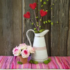 The Round Top Collection Heart Trio Stake