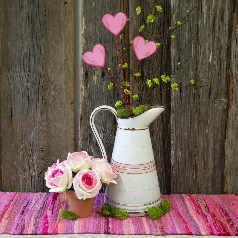 The Round Top Collection Heart Trio Stake