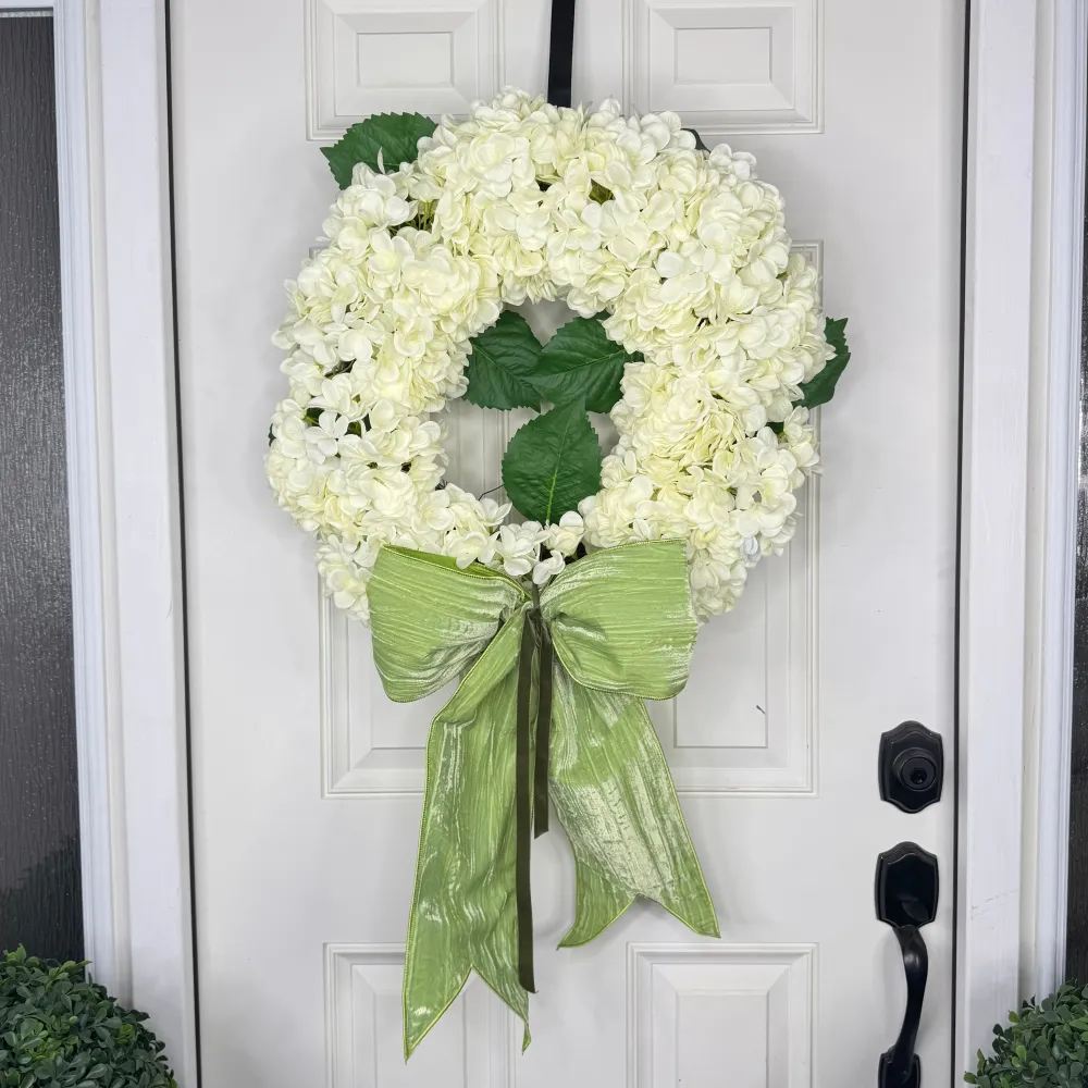 Miss Cayce's Hydrangeas in Bloom Wreath