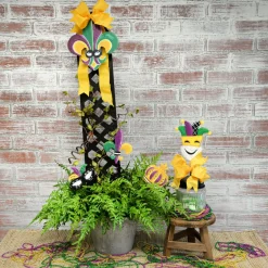 The Round Top Collection Mardi Gras Fleur De Lis Charm