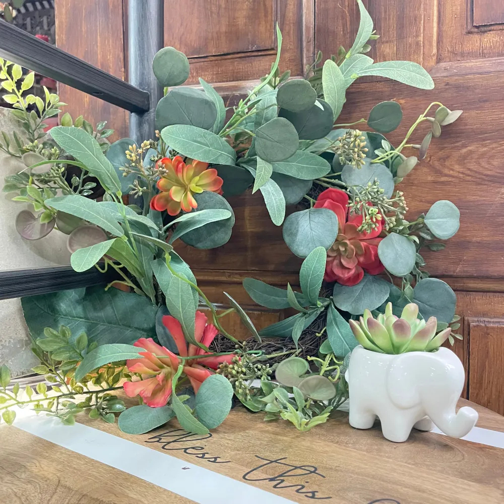 CRI Mixed Succulent Wreath 6"