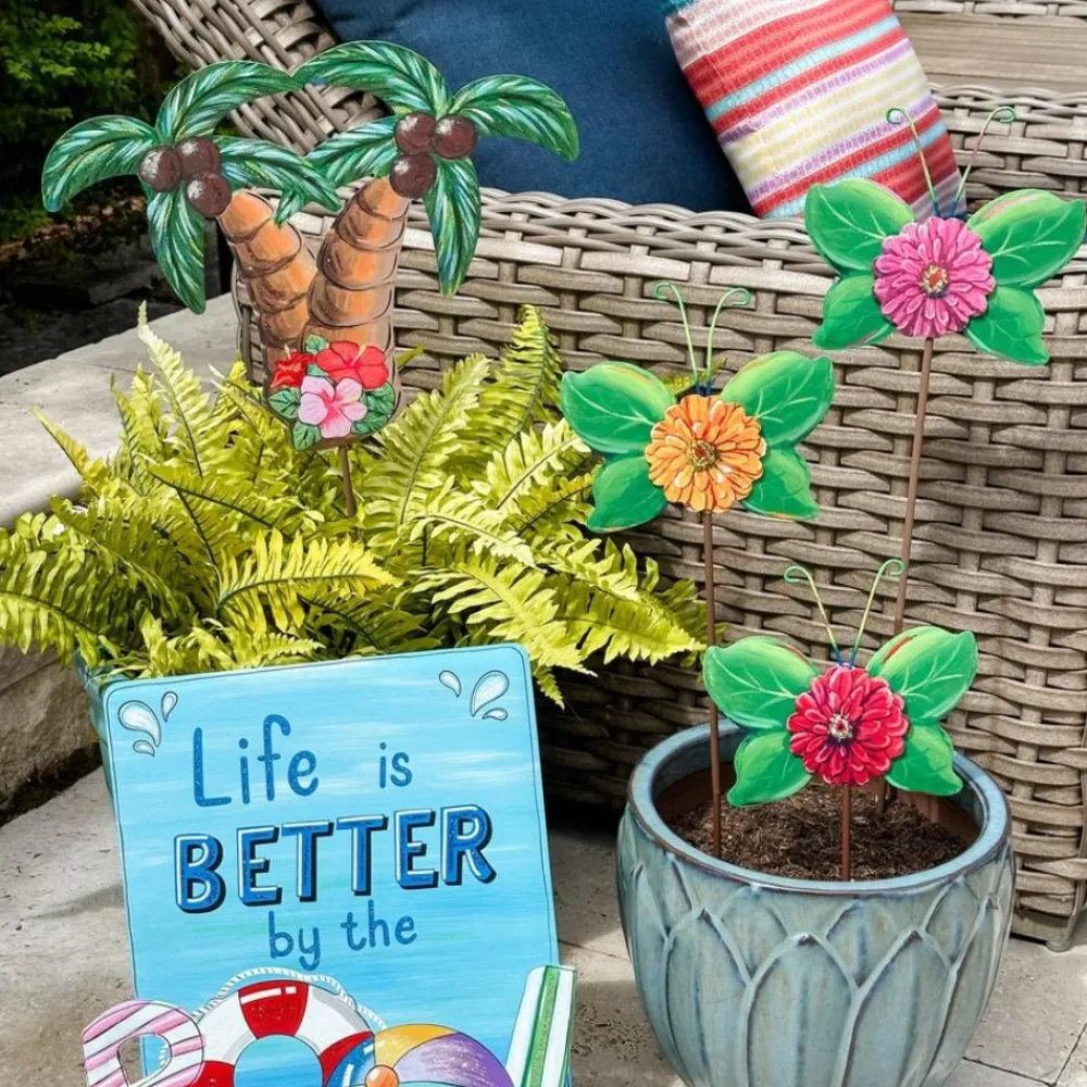 The Round Top Collection Poolside Palm Trees