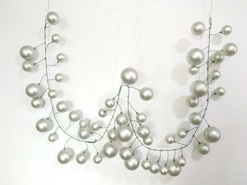 Farrisilk Silver Ball Garland, 10'