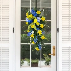 Miss Cayce's Springtime Sunshine Teardrop
