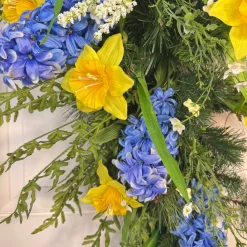 Miss Cayce's Springtime Sunshine Teardrop