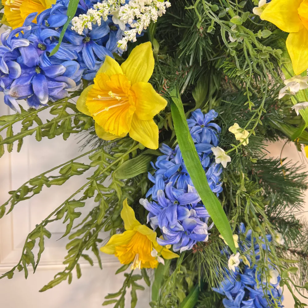 Miss Cayce's Springtime Sunshine Teardrop