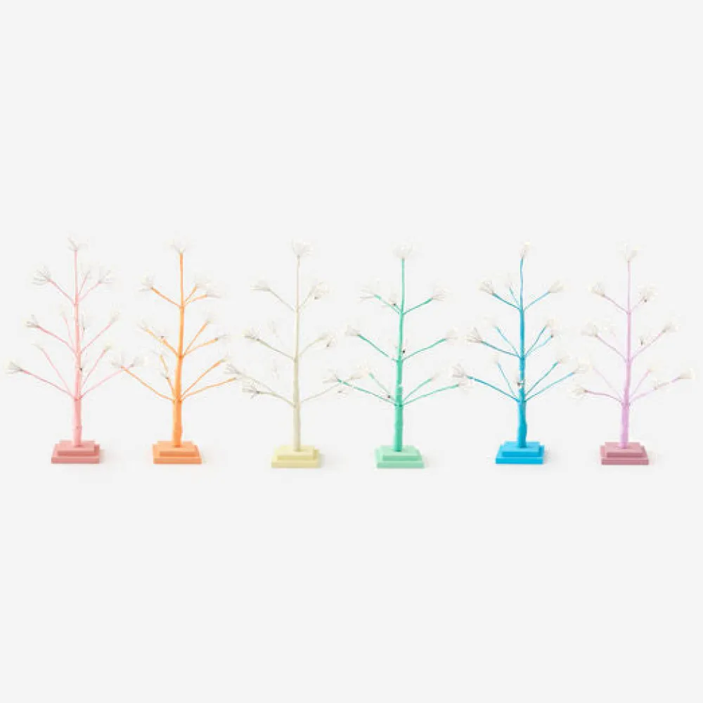 180 Degrees Starburst Lit LED Tree